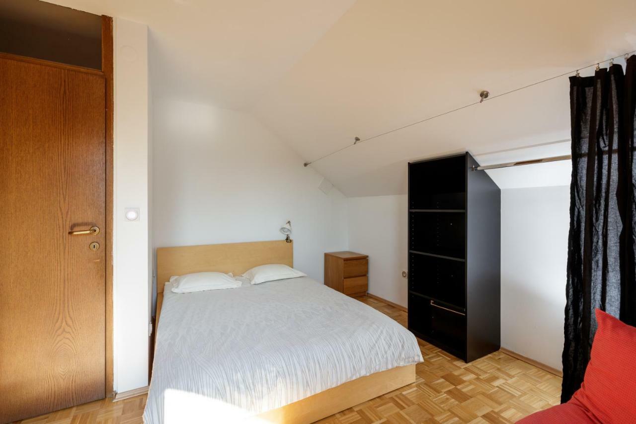 Cosy & Spacious Apt. Benc Жировница Экстерьер фото