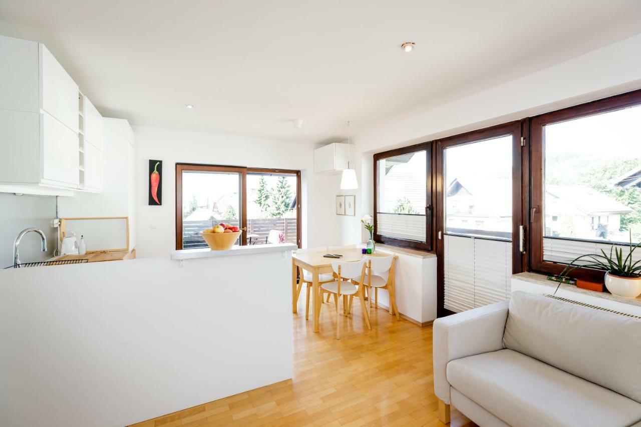 Cosy & Spacious Apt. Benc Жировница Экстерьер фото